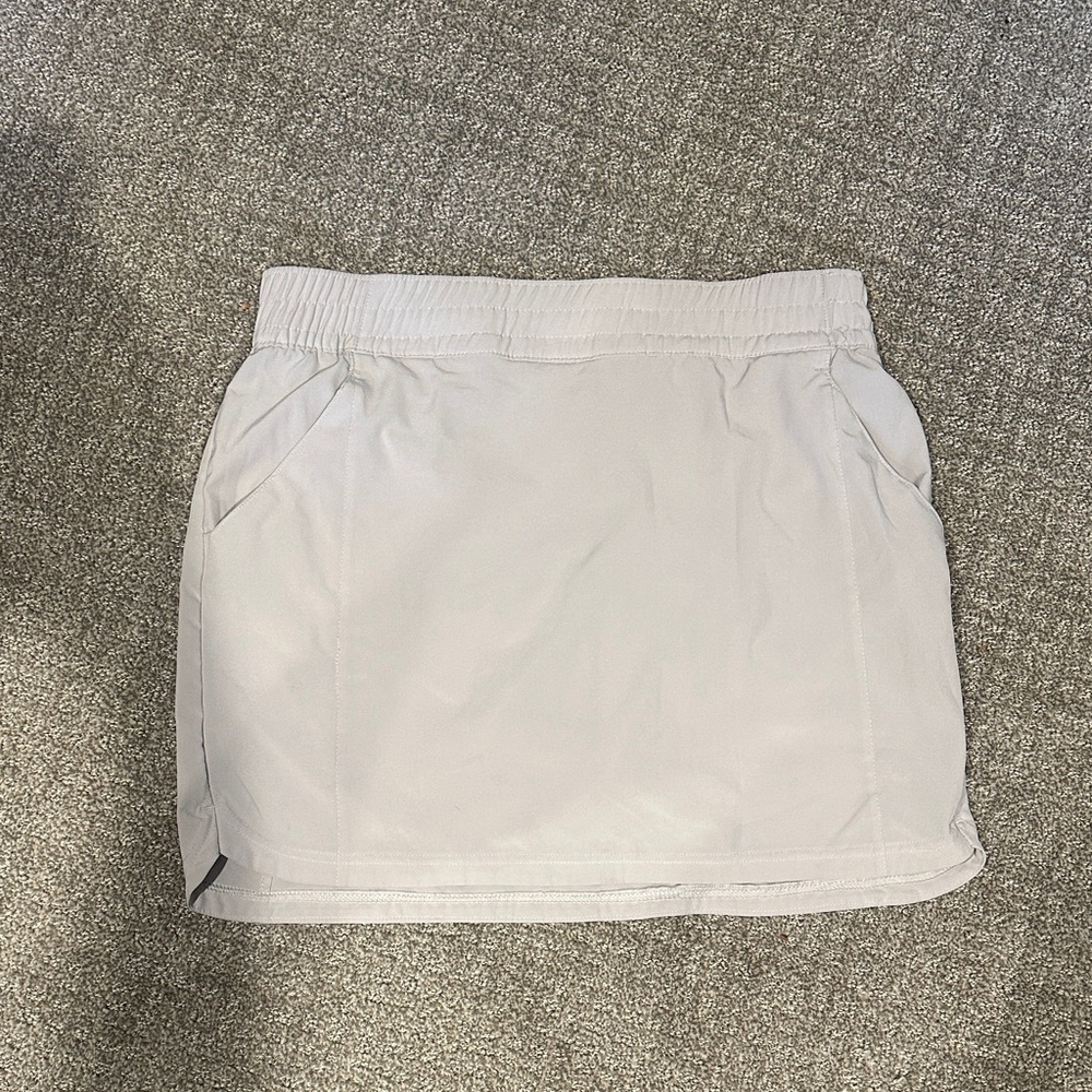 Light Gray Columbia Golf Athletic Skort